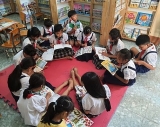 ສະມາຄົມມິດຕະພາບຫວຽດນາມ - ຝລັ່ງ ໄດ້ລະດົມເງິນຫຼາຍກວ່າ 80 ລ້ານດົ່ງ ເພື່ອສະໜັບສະໜູນ ຫ້ອງອ່ານໜັງສື ຢູ່ ຫວິງລອງ