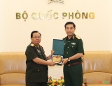 ທ່ານພົນເອກ ຟານວັນຢາງ ຕ້ອນຮັບຄະນະຜູ້ແທນສະຫະພັນນັກຮົບເກົ່າ ລາວ