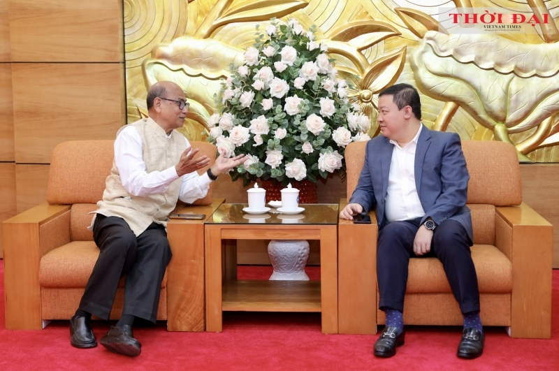 ສະຫະພັນ​ບັນດາ​ອົງການ​ມິດຕະພາບ​ຫວຽດນາມ ​ແລະ ສະພາ​ສັນຕິພາບ​ໂລກ ສືບ​ຕໍ່​ຮ່ວມ​ມື​ເພື່ອ​ສັນຕິພາບ