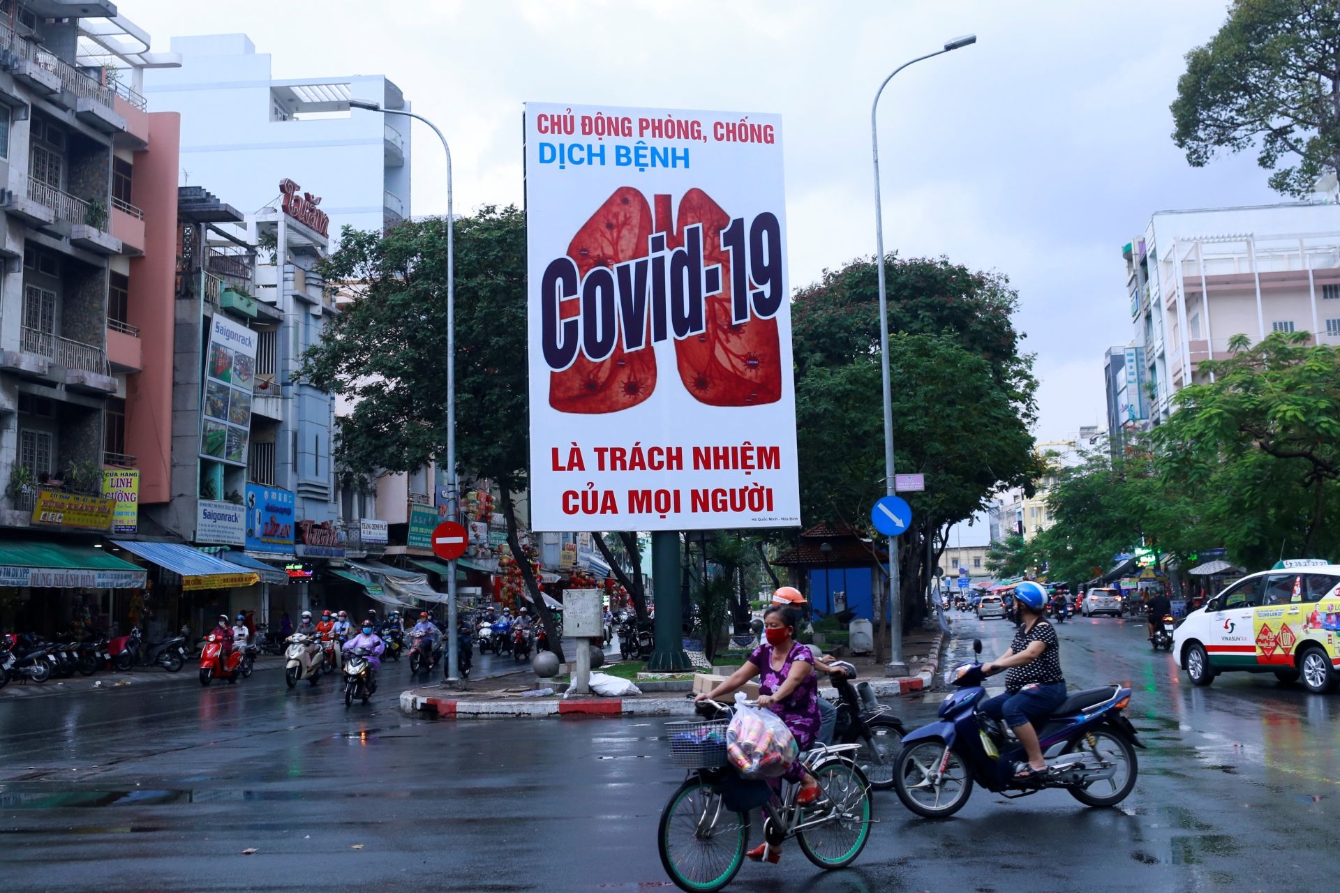 ໜ ງສ ພ ມຍ ປ ນ ບ ມ ຜ ເສຍຊ ວ ດຍ ອນ covid 19 ຫວຽດນາມໄດ ສ າງຄວາມແປກໃຈໃຫ ທ ວໂລກ