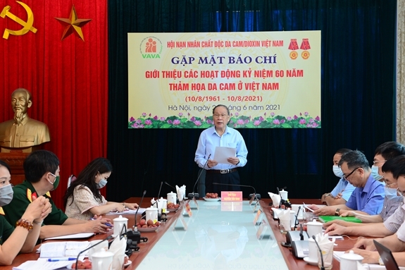 ກິດຈະກຳຫຼາຍຢ່າງ ເພື່ອສະເຫຼີມສະຫຼອງ 60 ປີແຫ່ງໄພພິບັດທາດພິດສີສົ້ມຢູ່ຫວຽດນາມ