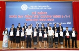 ນັກສຶກສາລາວ 19 ຄົນ ສຳເລັດການຮຽນພາສາຫວຽດ 9 ເດືອນ ຢູ່ ຫວຽດນາມ