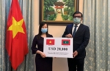ພ ນລະເມ ອງຫວຽດນາມ ຈຳນວນກວ າ 350 ຄ ນຈາກຍ ປ ນ ໄດ ມາຮອດສະໜາມບ ນກາມແຣງ