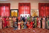 ​ພິທີ​ແນະນຳ​ວັດທະນະທຳ​ຫວຽດນາມ ດ້ວຍ​ຫົວ​ຂໍ້ “ເສື້ອຍາວ - ຄຸນຄ່າ​ວັດທະນະທຳ​ຫວຽດນາມ”.