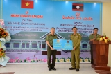 ກວາງນາມ ມອບໂຄງການບ້ານເຮັດວຽກ ໃຫ້ຕຳຫຼວດລາວ