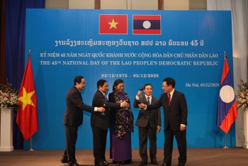 ສະຖານທູດລາວ ປະຈຳຫວຽດນາມ ຈັດຕັ້ງພິທີສະເຫຼີມສະຫຼອງວັນຊາດແຫ່ງ ສປປ.ລາວ ຄົບຮອບ 45 ປີ