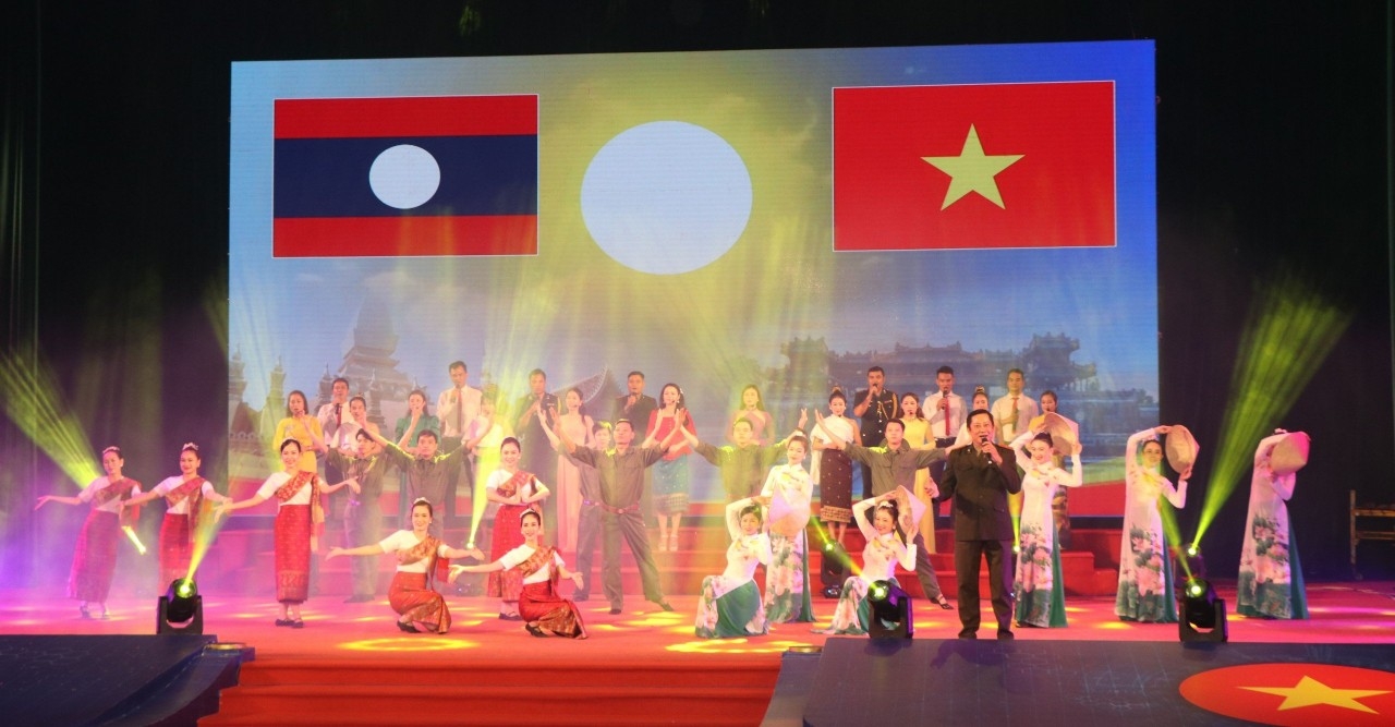 ບັນດາແຂວງຄູ່ແຮກສ່ຽວ ຫວຽດນາມ - ລາວ: ມີປະສິດທິຜົນ ແລະ ມີຫົວຄິດປະດິດສ້າງ ບັນດາແຂວງຄູ່ແຮກສ່ຽວ ຫວຽດນາມ - ລາວ: ມີປະສິດທິຜົນ ແລະ ມີຫົວຄິດປະດິດສ້າງ