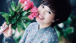 chi trung dap tra gay gat khi khoe anh ban gai nhung moi nguoi lai goi ten vo cu ngoc huyen