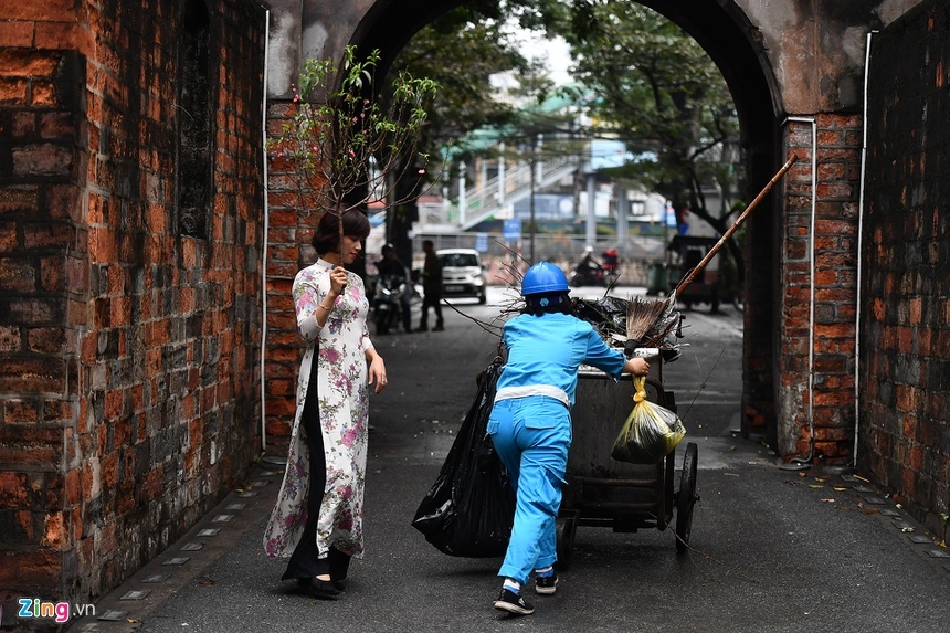 Chùm ảnh: Hà Nội vắng lặng sáng mùng 1 Tết chum anh ha noi vang lang sang mung 1 tet