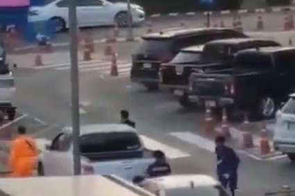 Toàn cảnh vụ xả súng kinh hoàng khiến 26 người thiệt mạng, 52 người bị thương tại Thái Lan toan canh vu xa sung kinh hoang khien 26 nguoi thiet mang 52 nguoi bi thuong tai thai lan