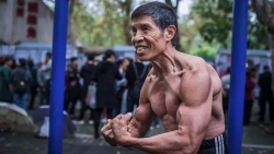 nam thanh nien tq gom lo khau trang khung va co so san xuat nuoc rua tay gia bi xu ly