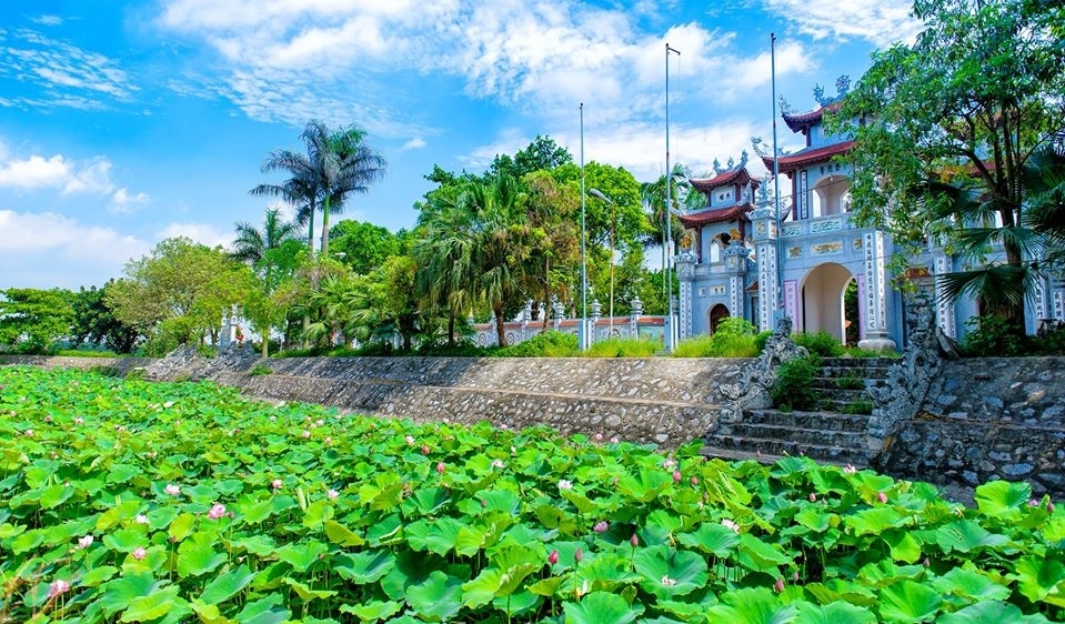 Thăm làng gốm Kim Lan, làng gốm nổi tiếng với bề dày lịch sử nằm ngay cạnh làng gốm Bát Tràng tham lang gom kim lan lang gom noi tieng voi be day lich su nam ngay canh lang gom bat trang