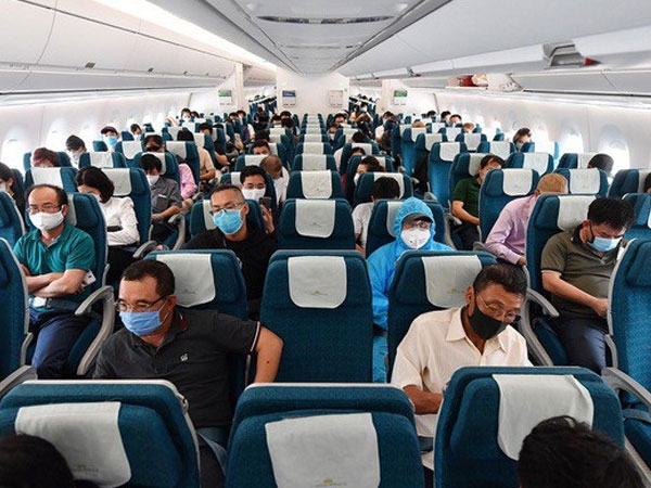 Từ 0 ngày 7/5, chính thức bỏ giãn cách hành khách trên máy bay, xe khách tu 0 ngay 75 chinh thuc bo gian cach hanh khach tren may bay xe khach