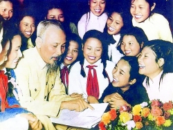 bao venezuela chu tich ho chi minh tam guong mau muc ve dao duc cach mang