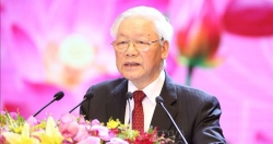 kien quyet giai quyet tranh chap tren bien dong theo luat quoc te