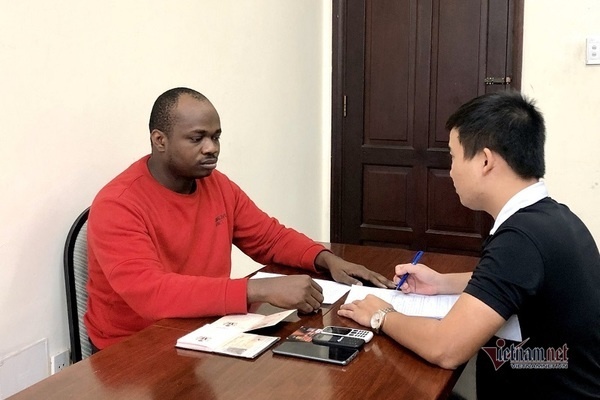 Tin tức pháp luật 24h nóng nhất hôm nay (9/6): 7 người nước ngoài dùng CMND giả lừa đảo, chiếm đoạt 120 tỷ đồng tin phap luat 24h nong nhat hom nay 96 7 nguoi nuoc ngoai dung cmnd gia lua dao chiem doat 120 ty dong