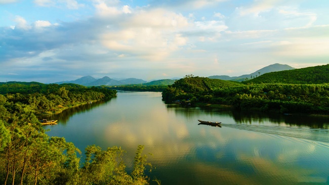 Du lịch Huế: 5 điểm đến ghé hoài không chán du lich hue 5 diem den ghe hoai khong chan
