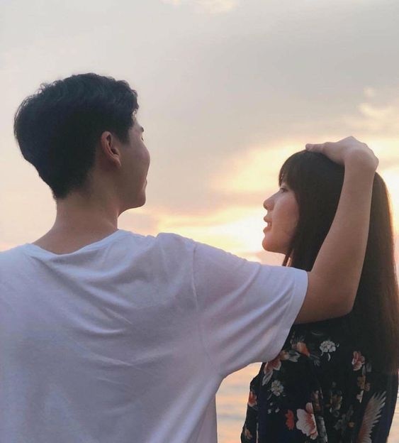 Tử vi chiêm tinh ngày 21/8 về tình yêu của 12 con giáp: Tuổi Ngọ rung động với người lạ tu vi chiem tinh ngay 218 ve tinh yeu cua 12 con giap tuoi ngo rung dong voi nguoi la