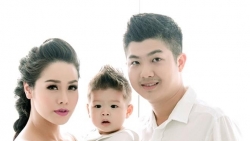 gianh duoc quyen nuoi con nhat kim anh bat khoc ngay tai toa