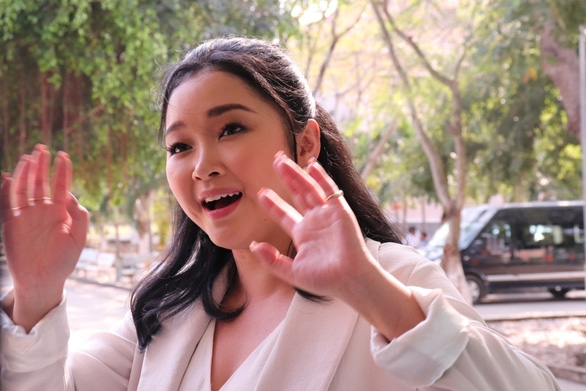 Lana Condor: Nữ diễn viên gốc Việt lần đầu trở về quê hương với cựu phu nhân Tổng thống Mỹ Michelle Obama lana condor nu dien vien goc viet lan dau tro ve viet nam voi cuu phu nhan tong thong my michelle obama