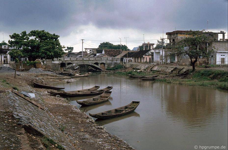 lang gom bat trang lang ran le mat nhung nam 90 co gi dac biet