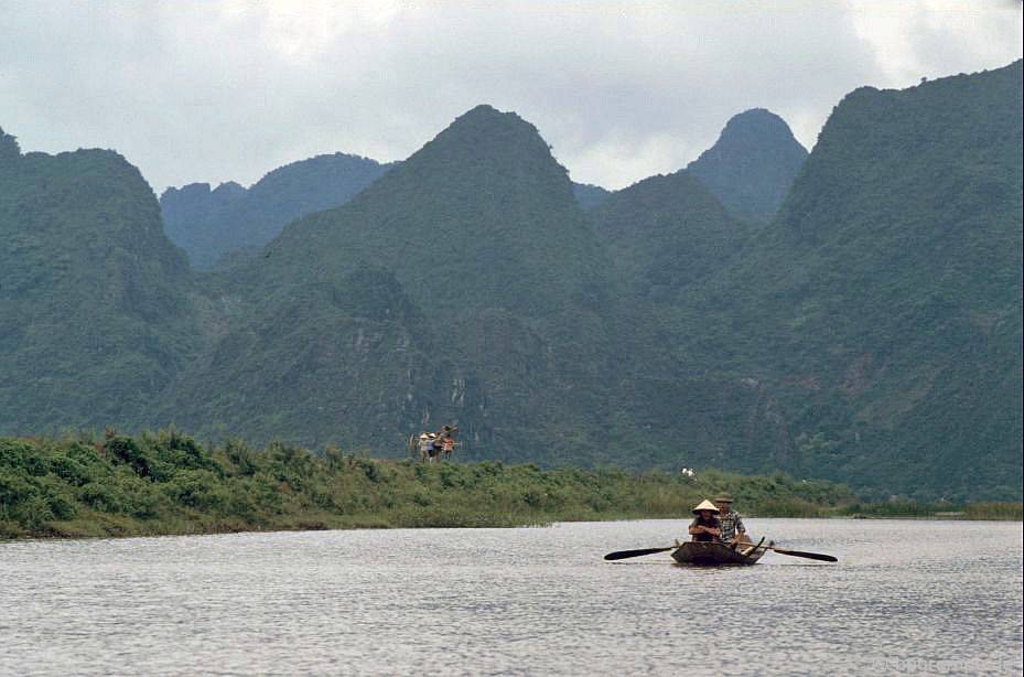 lang gom bat trang lang ran le mat nhung nam 90 co gi dac biet