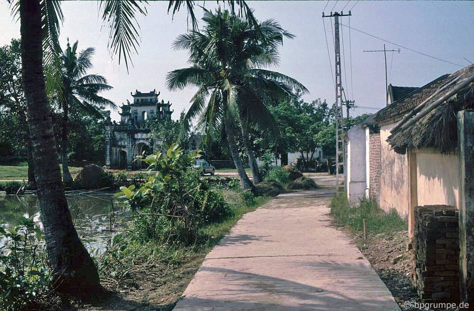 lang gom bat trang lang ran le mat nhung nam 90 co gi dac biet