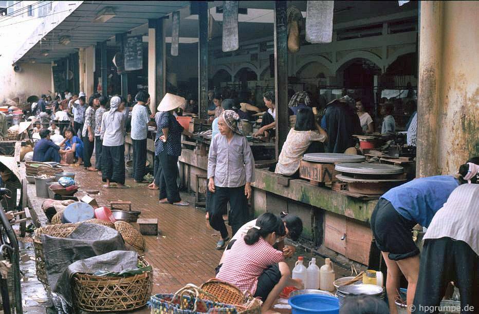 Chùm ảnh hiếm có khó tìm về một Sài Gòn rực rỡ những năm 90 chum anh hiem co kho tim ve mot sai gon ruc ro nhung nam 90
