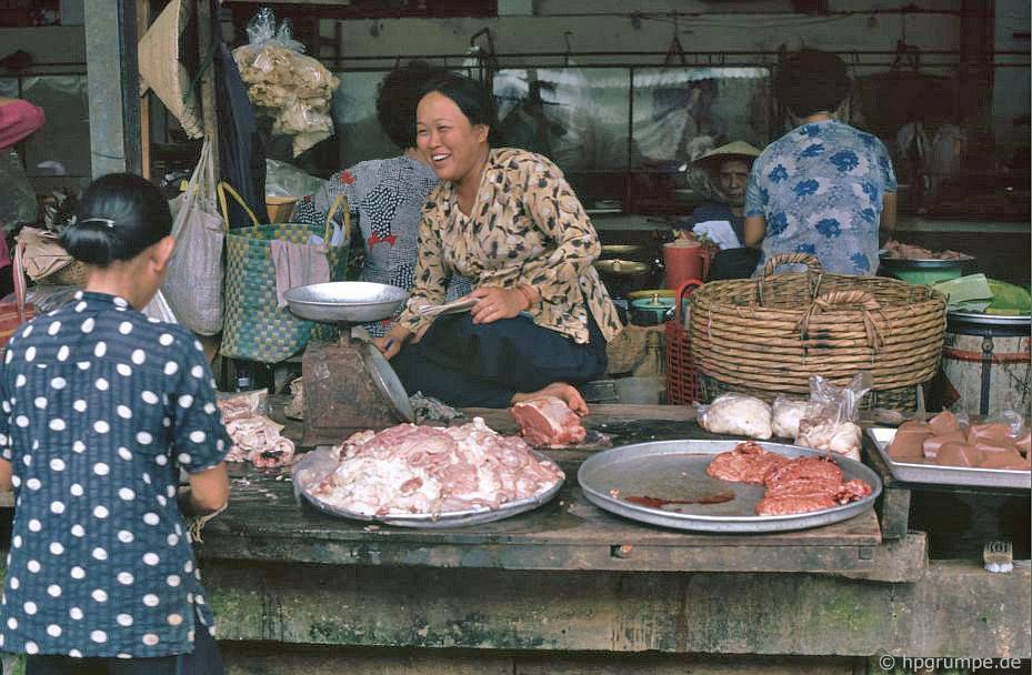 Chùm ảnh hiếm có khó tìm về một Sài Gòn rực rỡ những năm 90 chum anh hiem co kho tim ve mot sai gon ruc ro nhung nam 90