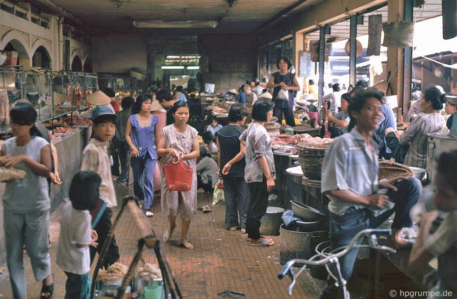 Chùm ảnh hiếm có khó tìm về một Sài Gòn rực rỡ những năm 90 chum anh hiem co kho tim ve mot sai gon ruc ro nhung nam 90