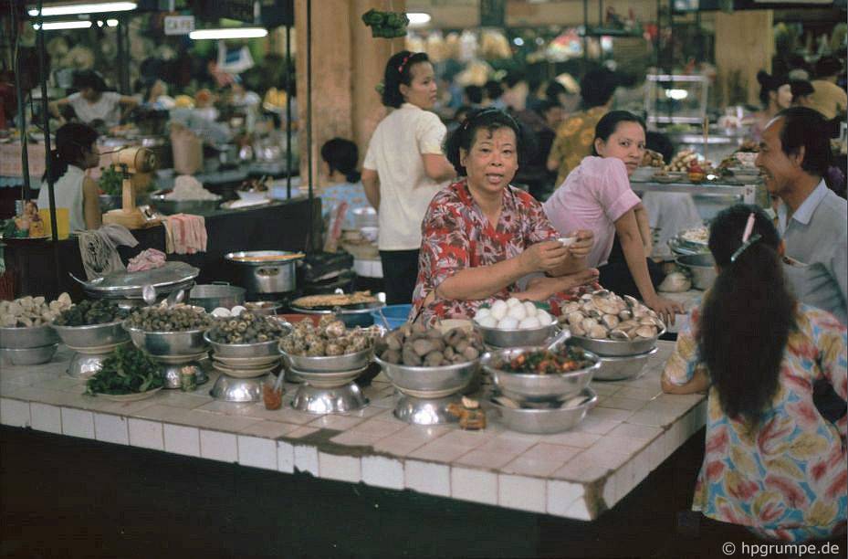 Chùm ảnh hiếm có khó tìm về một Sài Gòn rực rỡ những năm 90 chum anh hiem co kho tim ve mot sai gon ruc ro nhung nam 90