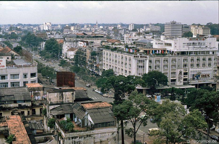 Chùm ảnh hiếm có khó tìm về một Sài Gòn rực rỡ những năm 90 chum anh hiem co kho tim ve mot sai gon ruc ro nhung nam 90