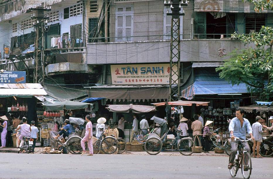 Chùm ảnh hiếm có khó tìm về một Sài Gòn rực rỡ những năm 90 chum anh hiem co kho tim ve mot sai gon ruc ro nhung nam 90