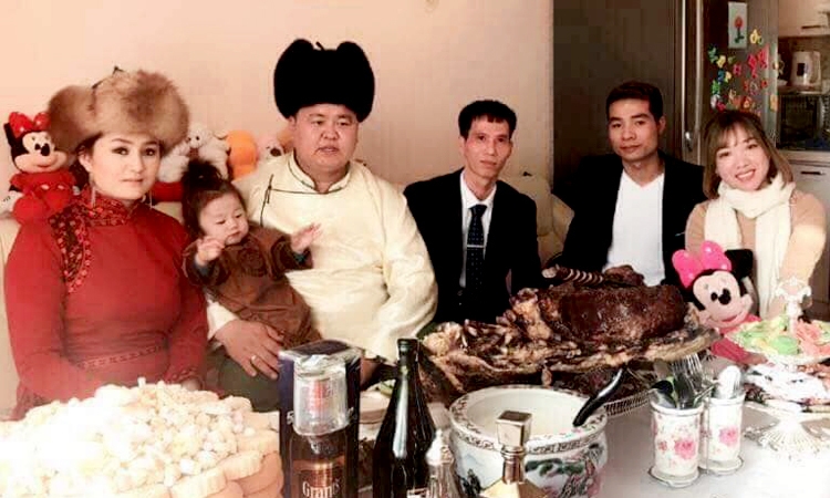 nguoi viet tai mong co hao huc don tet 2020