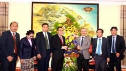 dai dien cac tinh lao chuc tet lanh dao tinh nghe an
