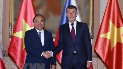 lanh dao viet nam gui dien mung nhan ngay sinh nhat hoang naruhito