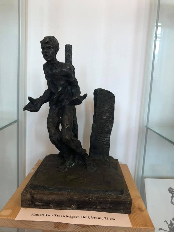 Triển lãm ảnh về đất nước con người Việt Nam nhân kỷ niệm 70 năm thiết lập quan hệ ngoại giao Việt Nam-Hungary trien lam anh ve dat nuoc con nguoi viet nam nhan ky niem 70 nam thiet lap quan he ngoai giao viet nam hungary