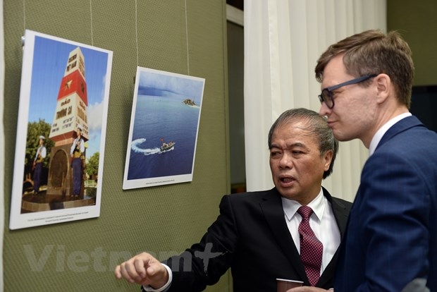 Quan hệ hữu nghị Việt-Nga qua triển lãm “Việt Nam: Đất nước và con người” quan he huu nghi viet nga toa sang tai trien lam viet nam dat nuoc va con nguoi