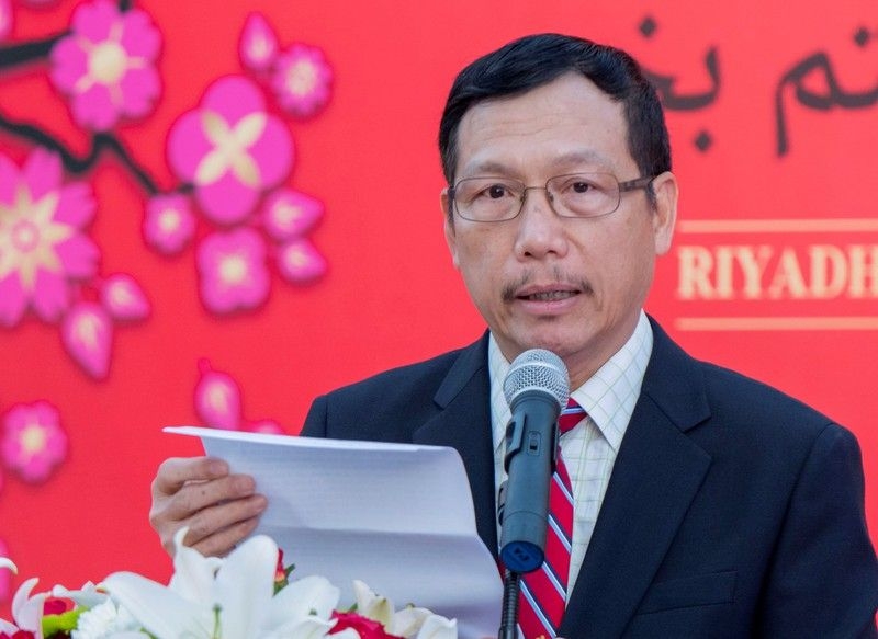 Đại sứ Việt Nam tại Saudi Arabia áp dụng nhiều biện pháp để công dân an toàn trước COVID-19 dai su vu viet dung lao dong viet nam tai saudi arabia van an toan truoc covid 19