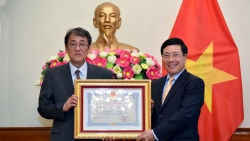 thu truong cac co quan dai dien viet nam o nuoc ngoai can phat huy trach nhiem cua nguoi dung dau trong boi canh covid 19