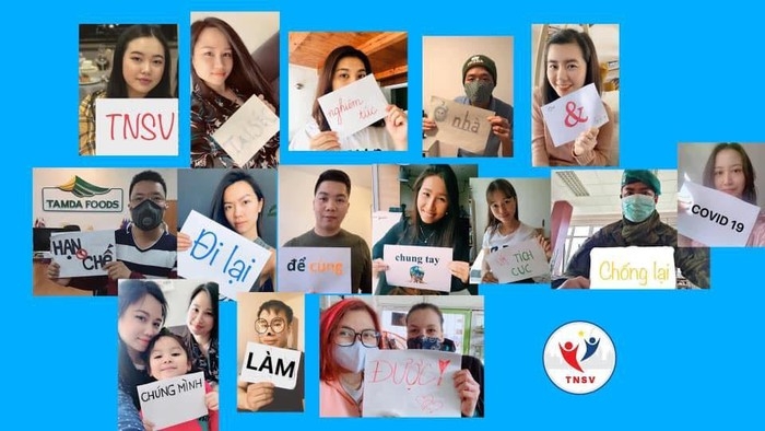 du hoc sinh viet ghep anh lan toa yeu thuong khong so hai truoc covid 19