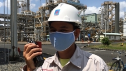 petrovietnam van hoa ung xu trong thu thach