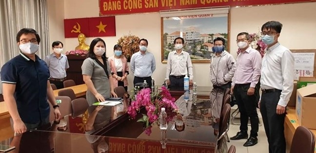 VKEIA tặng 1.000 khẩu trang cho Bệnh viện quận 2 (TP. Hồ Chí Minh) chống COVID-19 vkeia tang khau trang va gel rua tay kho cho benh vien quan 2 thanh pho ho chi minh chong covid 19