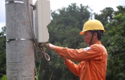 Bộ Công thương: Lãnh đạo điện lực phải trực tiếp xử lý thắc mắc về tiền điện