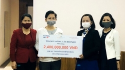 EMWF trao 2,4 tỷ đồng hỗ trợ phụ nữ yếu thế chống dịch COVID-19 và ứng phó với hạn mặn