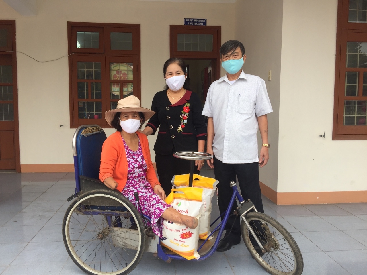 ACDC tổ chức nhiều hoạt động giúp người khuyết tật vượt khó trong COVID-19 acdc to chuc nhieu hoat dong giup nguoi khuyet tat vuot kho trong covid 19