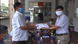 ba con nguoi viet nam o nuoc ngoai da co nhung dong gop quy bau thiet thuc ve cong tac chong dich covid 19