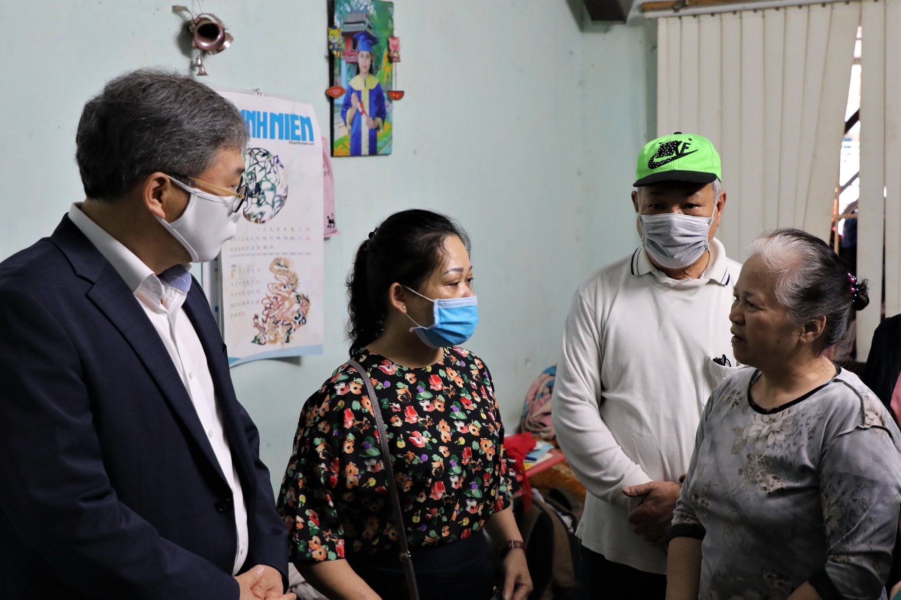 KOICA viện trợ hơn 10.000 USD đồ dùng phòng COVID-19 cho Hội Liên hiệp Phụ nữ Việt Nam koica vien tro hon 10000 usd do dung phong covid 19 cho hoi lien hiep phu nu viet nam