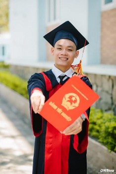 Zhi-Shan Foundation: Biến ước mơ trở thành bác sĩ của chàng trai nghèo Quảng Trị thành sự thật