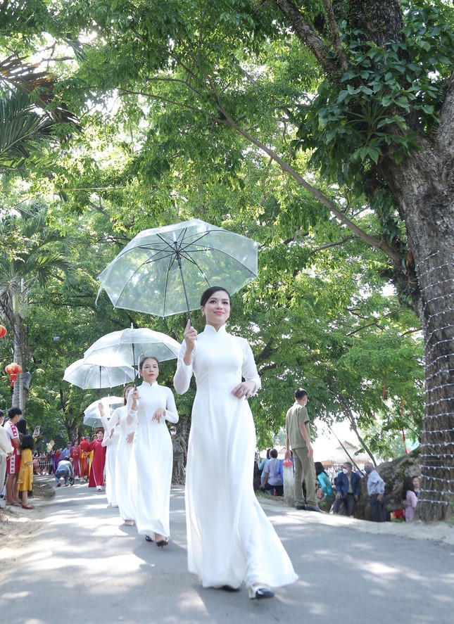 Quảng Nam: Nhộn nhịp lễ hội Tam Kỳ - Mùa hoa sưa 2022 Quảng Nam: Nhộn nhịp lễ hội Tam Kỳ - Mùa hoa sưa 2022